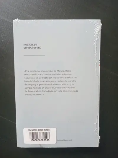 Libro 'Noticia de un Secuestro' de Gabriel García Márquez - miniatura 2
