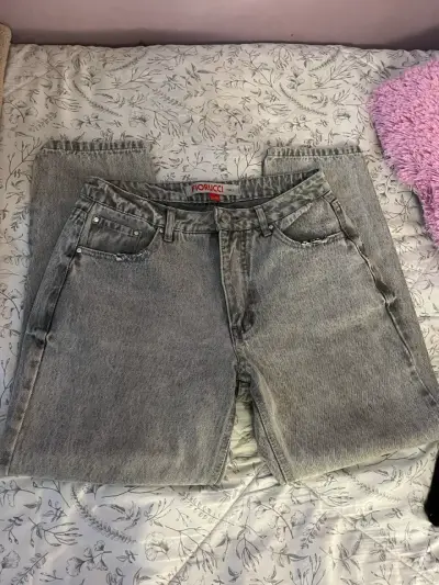 Jeans gris Fiorucci mujer talla 40 (horma pequeña) - miniatura 2