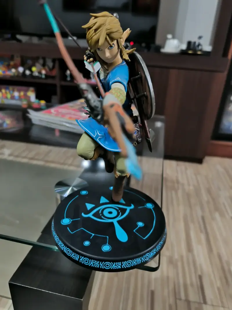 Figura de colección Link Zelda Breath of the Wild - 1