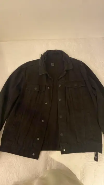 Chaqueta denim negra de forever 21 para hombre - miniatura 3