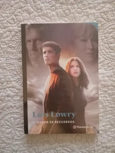 Libro 'El Dador de Recuerdos' de Lois Lowry - miniatura 1