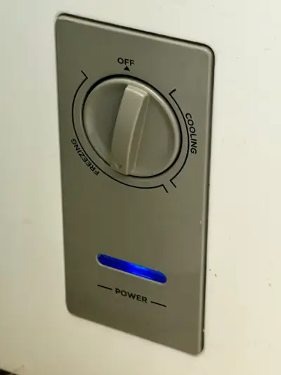 Congelador Midea 142L - Como nuevo! - miniatura 5
