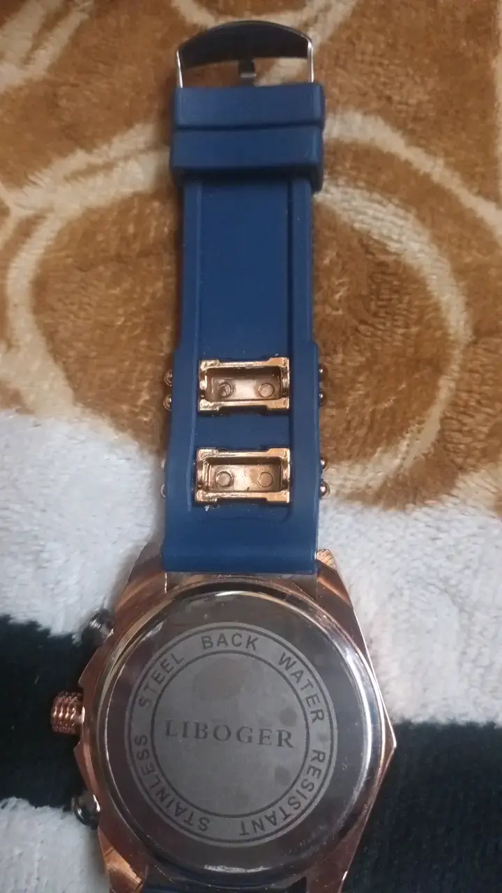 Reloj deportivo azul con correa de silicona - 2