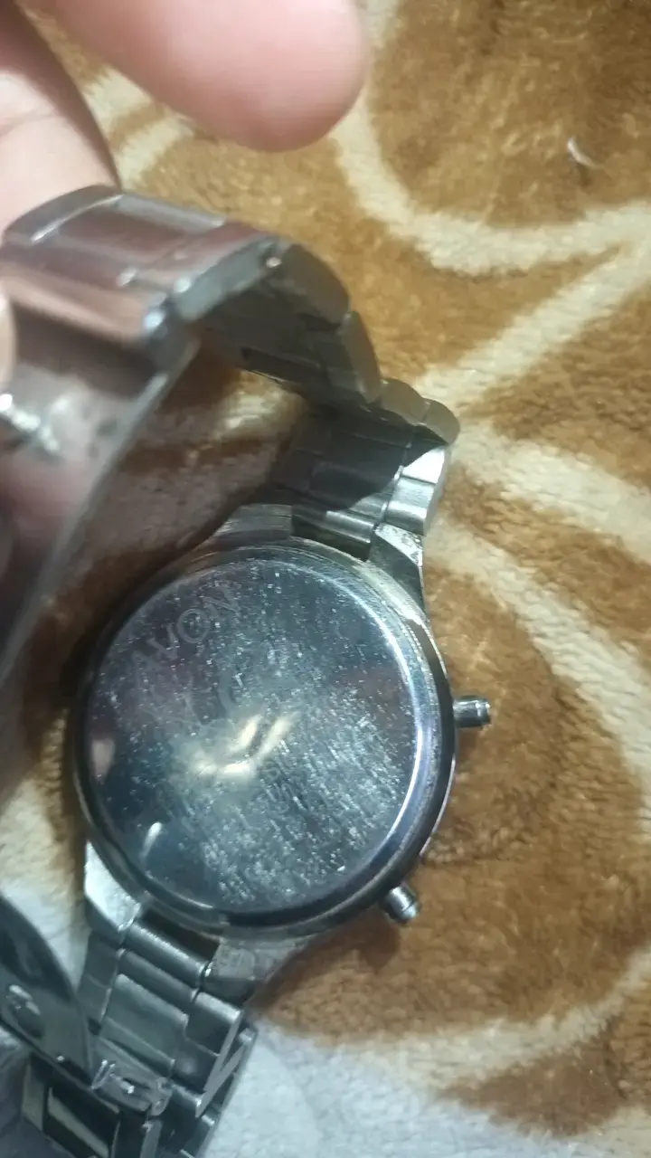 Reloj de pulsera metálico clásico - 2