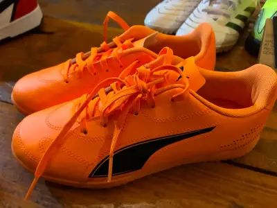Zapatillas deportivas naranjas Puma para hombre - miniatura 1