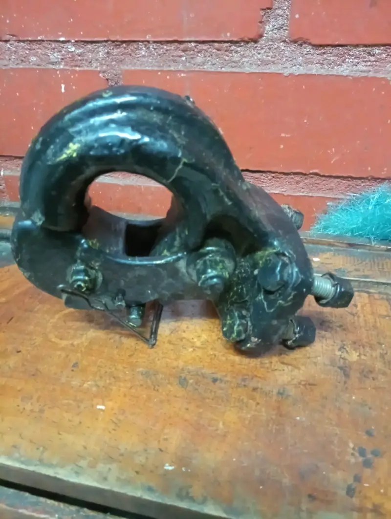 Gancho de remolque de acero resistente - 1