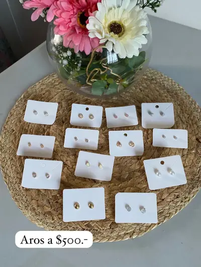 Aros dorados pequeños - miniatura 4