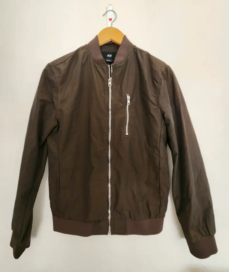 Chaqueta bomber verde musgo H&M talla S - 1