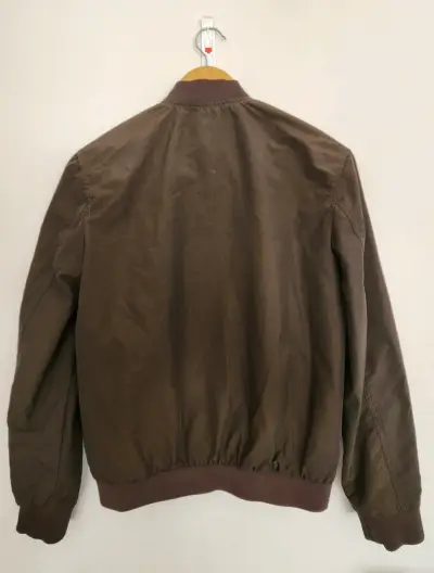 Chaqueta bomber verde musgo H&M talla S - miniatura 2