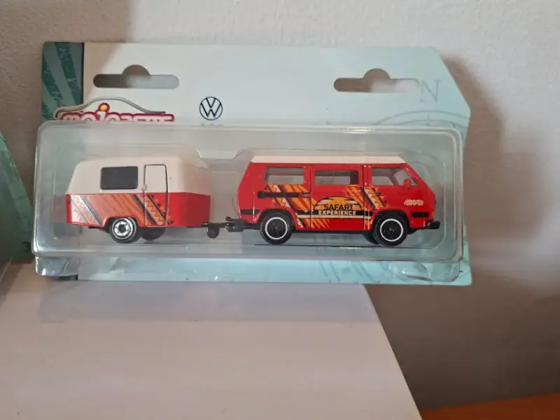 Set de Volkswagen Majorette y Hotwheels - 1