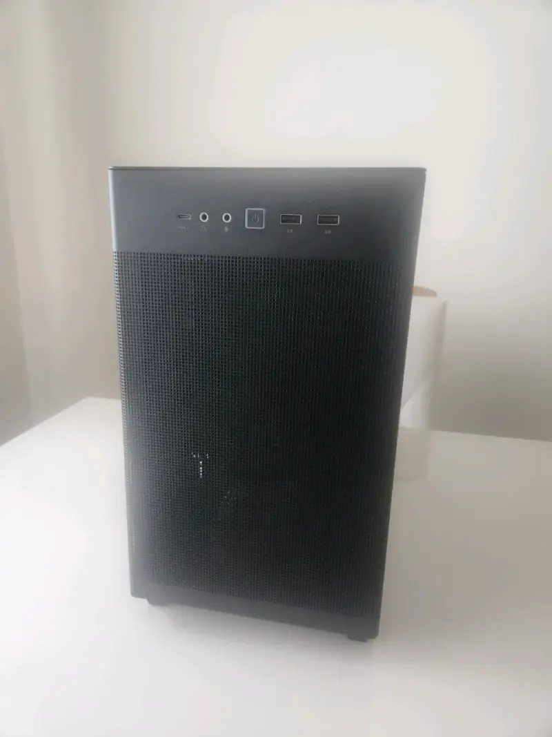 PC Gamer RYZEN 9600X - 9070 XT - 32GB RAM - 4