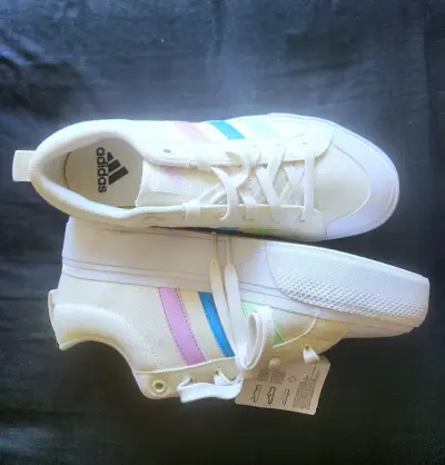 Zapatillas deportivas blancas adidas mujer - miniatura 3