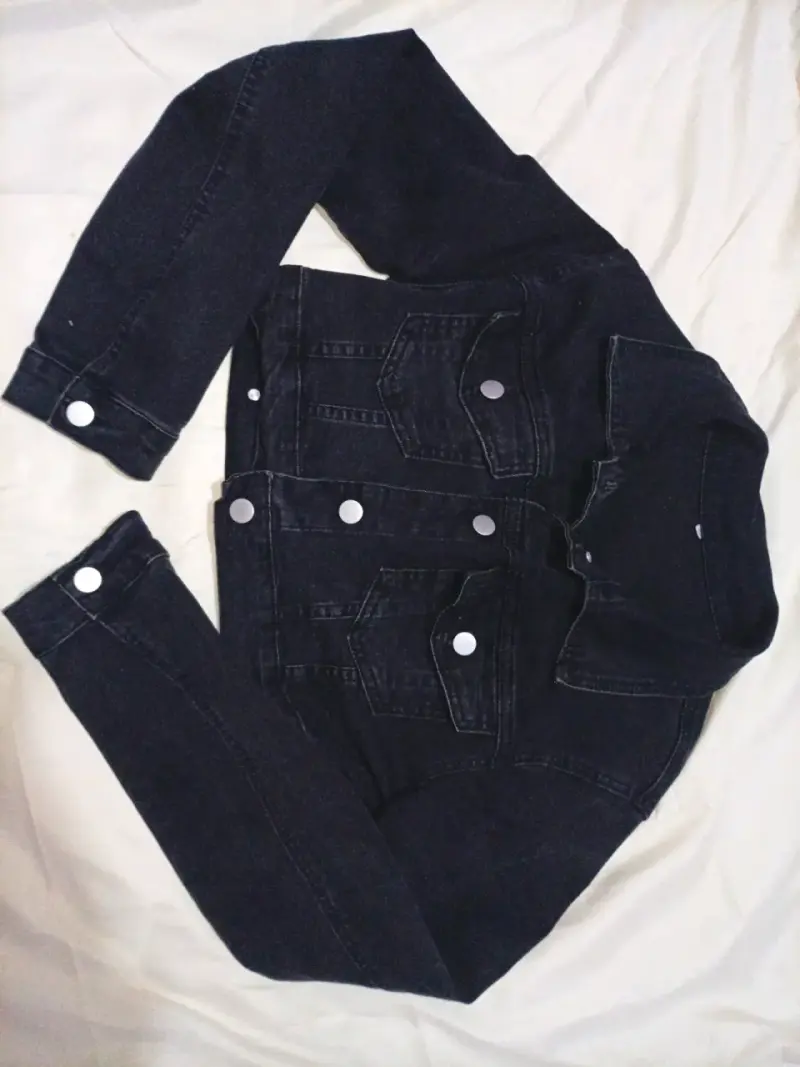 Chaqueta corta de mezclilla negra talla M - 2