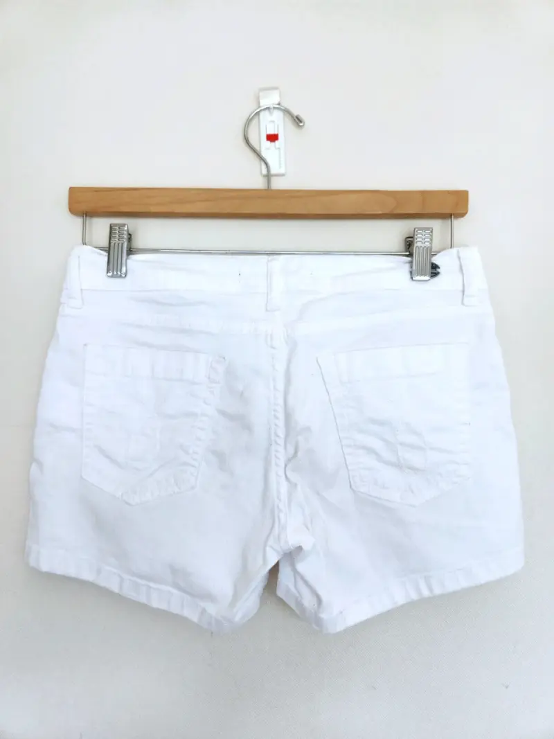 Shorts blancos Calvin Klein para mujer - 2