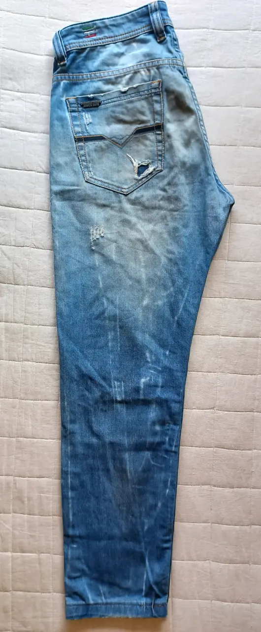 Jeans hombre Diesel,desgastados talla 42 - 6