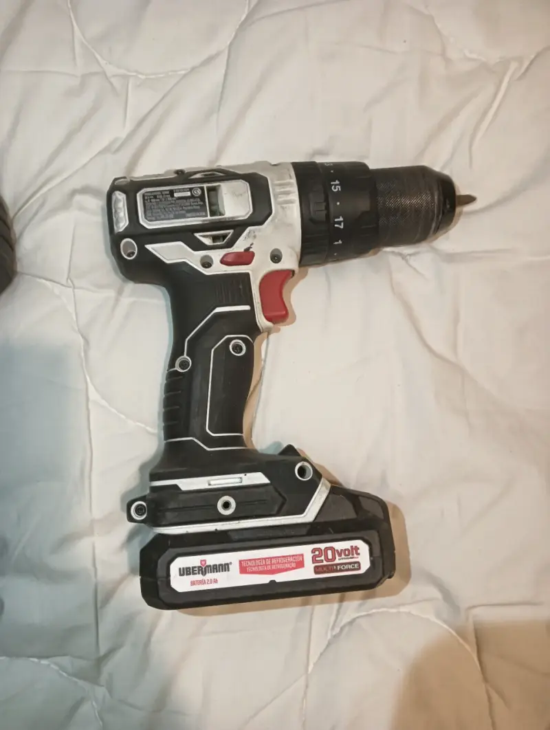 Taladro inalámbrico Ubermann 20V con batería - 1