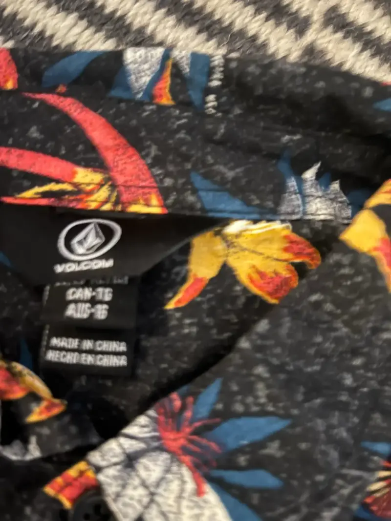Camisa hawaiana floral para hombre - 3