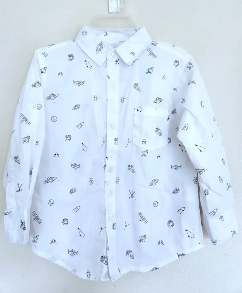 Camisa infantil blanca con estampado espacial - 1