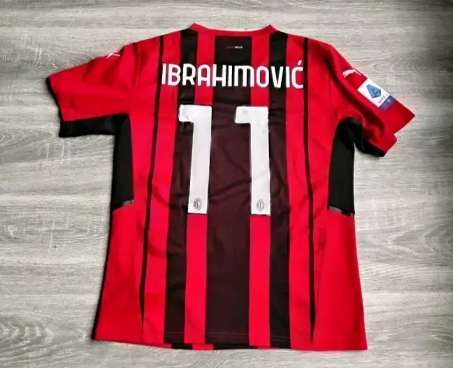 Camiseta AC Milan 21-22 - 2