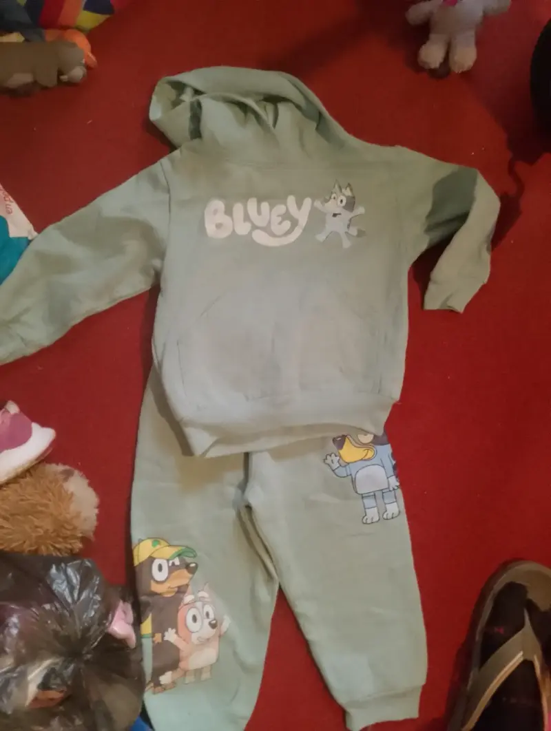 Conjunto infantil Bluey sudadera y pantalón