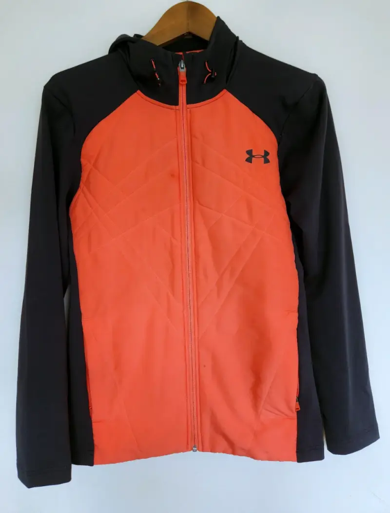 Chaqueta deportiva Under Armour naranja y negra - 1