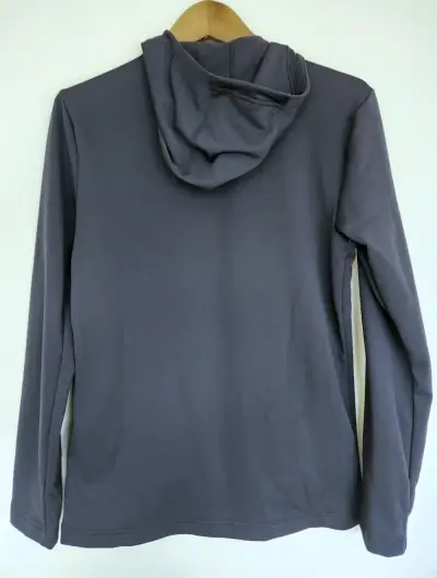Chaqueta deportiva Under Armour naranja y negra - miniatura 2