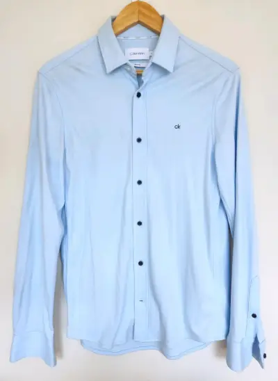 Camisa Calvin Klein celeste para hombre - miniatura 1