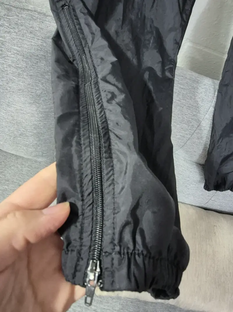 Pantalones deportivos negros unisex impermeables - 3