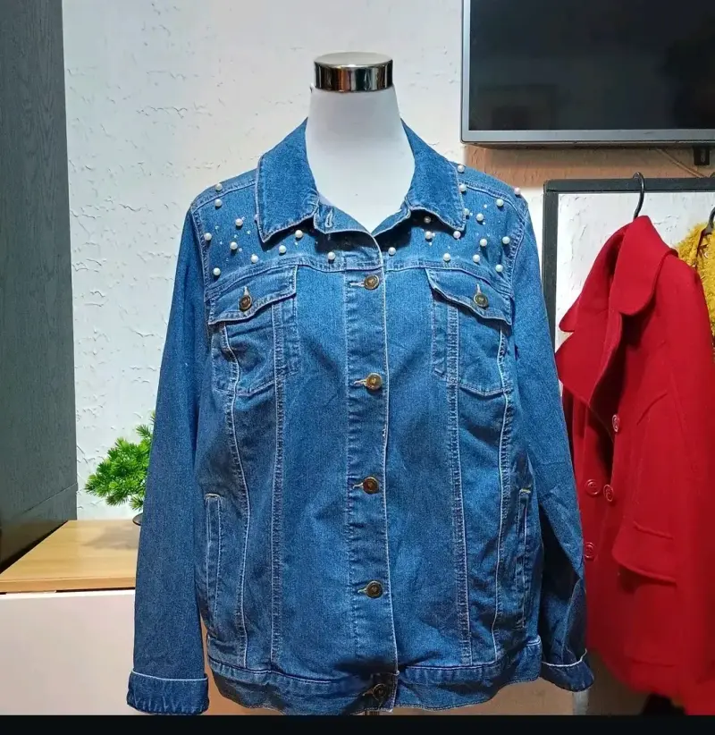 Chaqueta de mezclilla con perlas para mujer - 2