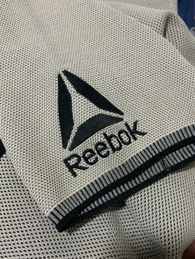 Polera deportiva Reebok - miniatura 2