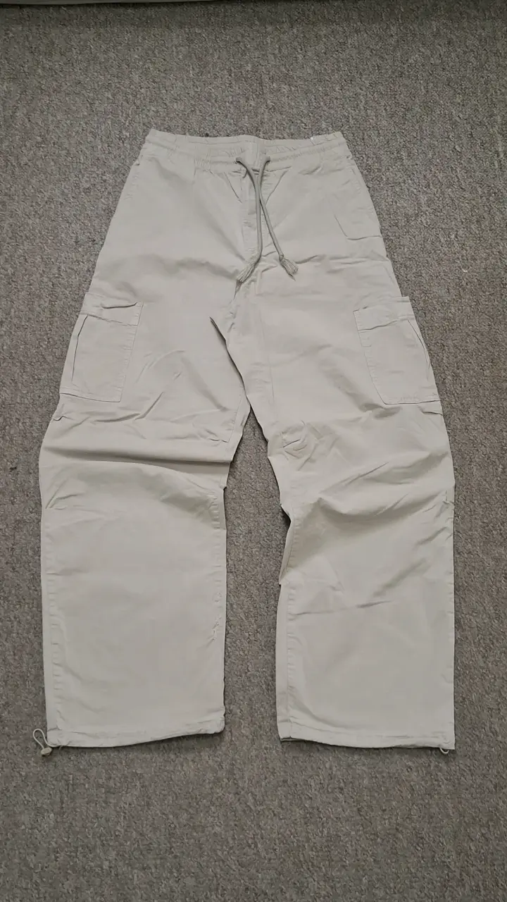 Pantalón Parachute Zara - 1