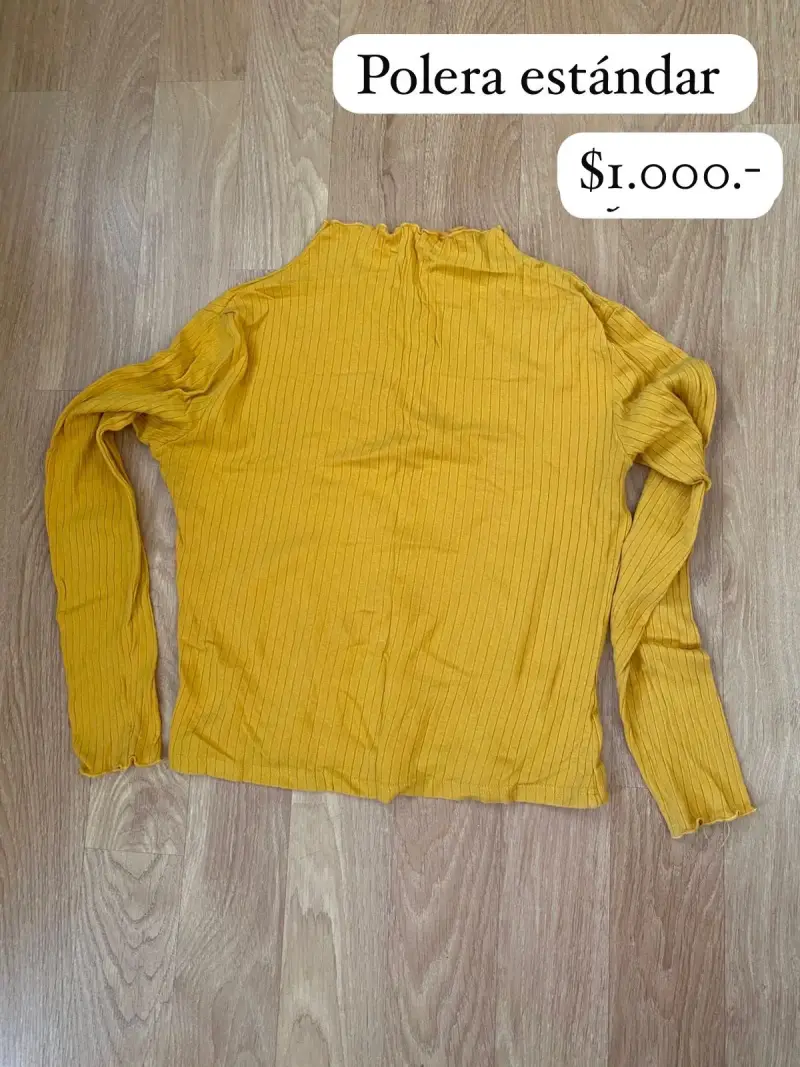 Polera amarilla de manga larga para mujer