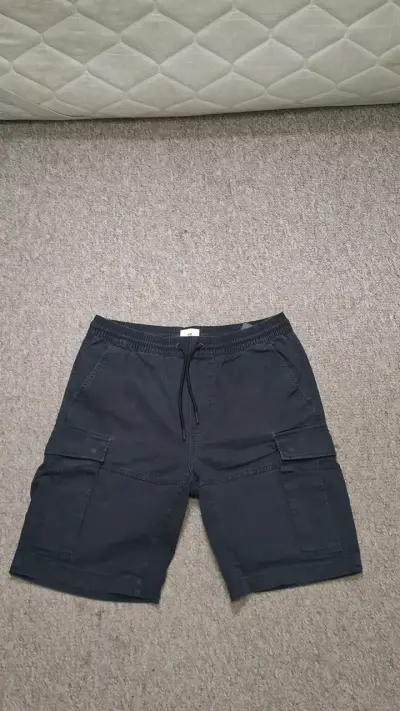 Short Cargo H&M - miniatura 1