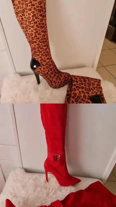 Botas altas de tacón animal print y rojas - miniatura 1