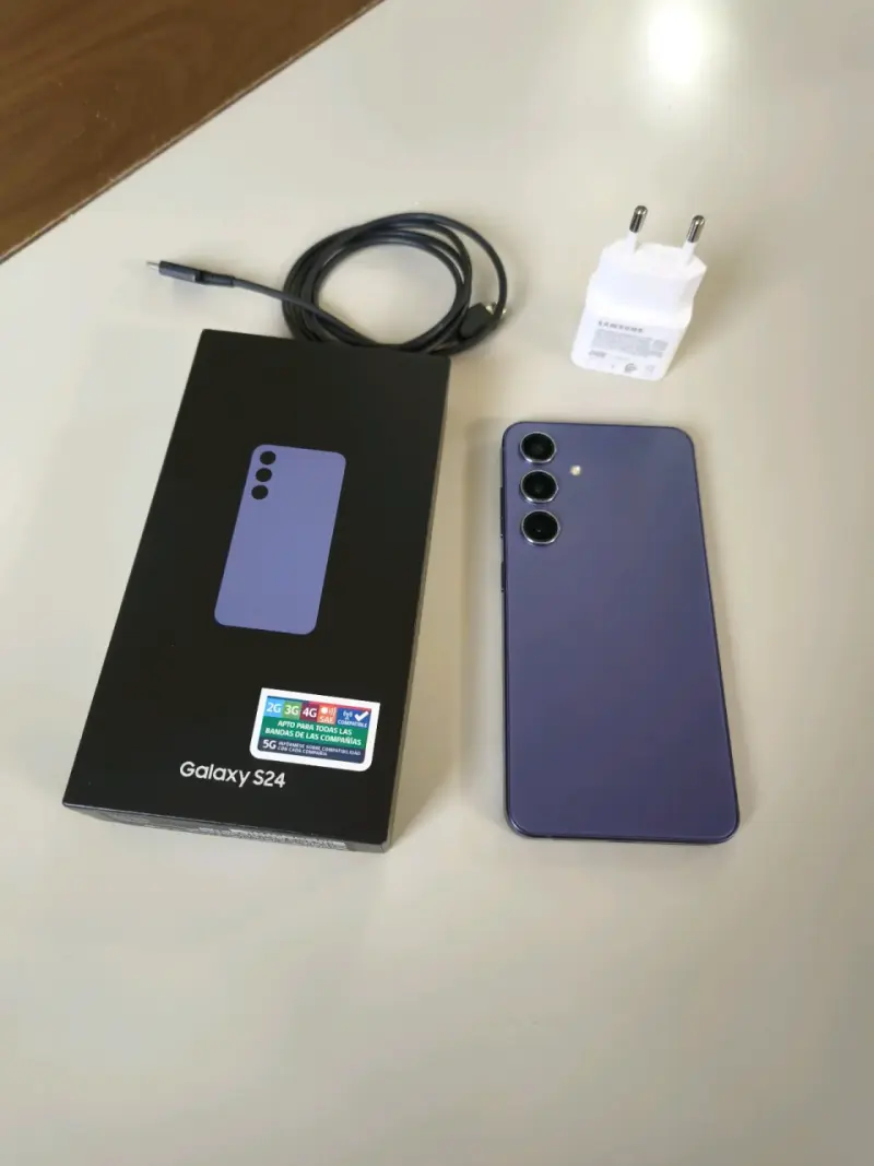 Smartphone Samsung Galaxy S24 - 5