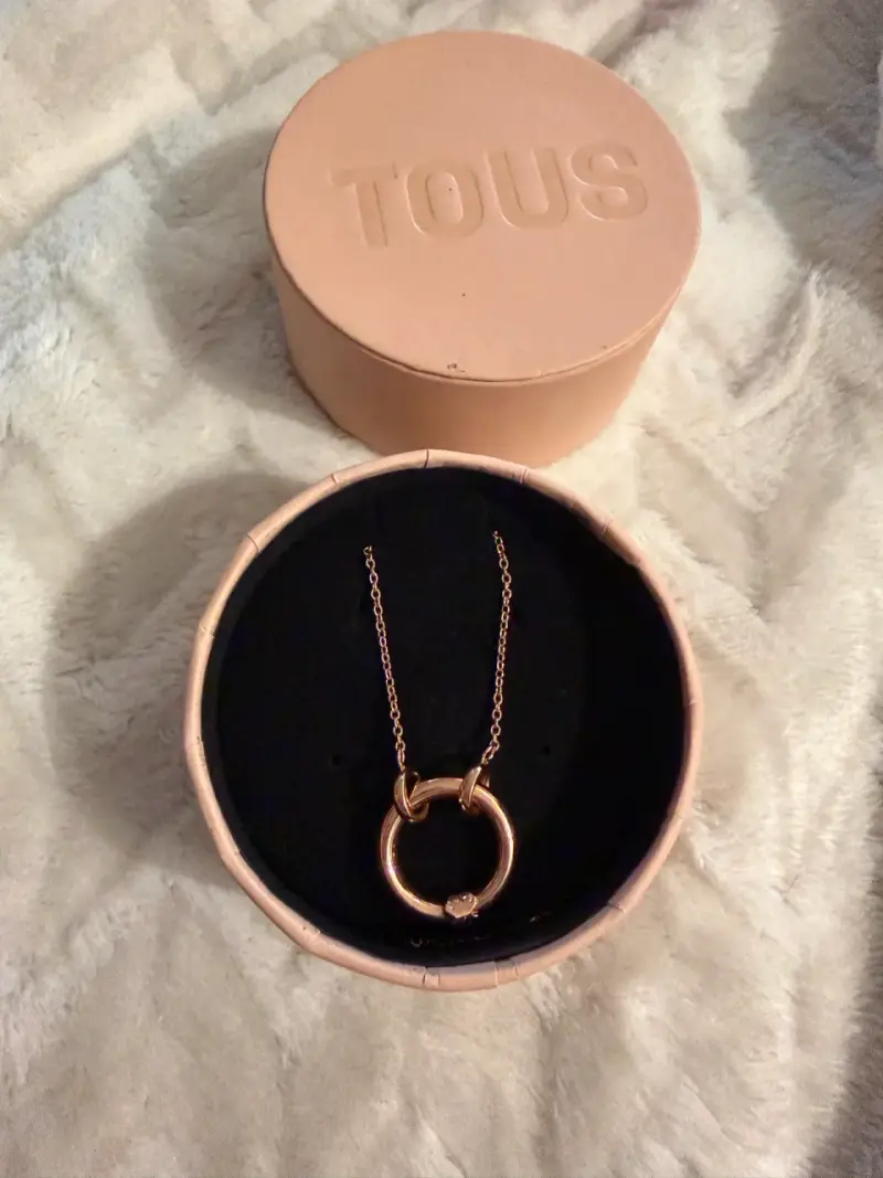 Collar de oro rosa Tous con dije circular - 1