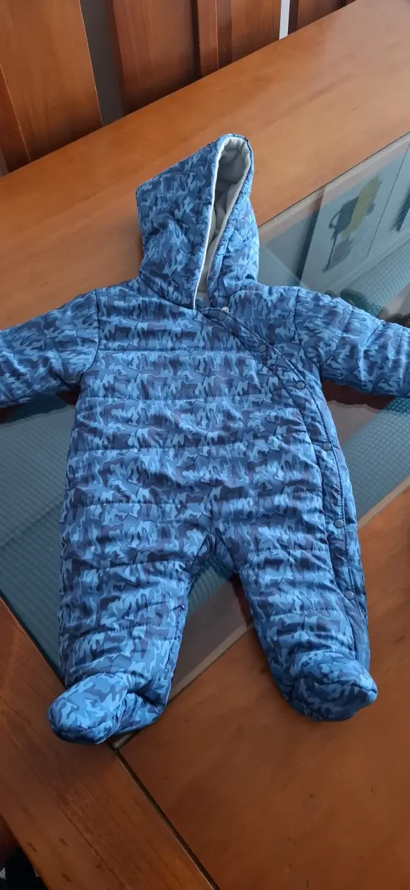 Enterito de invierno para bebé azul camuflado