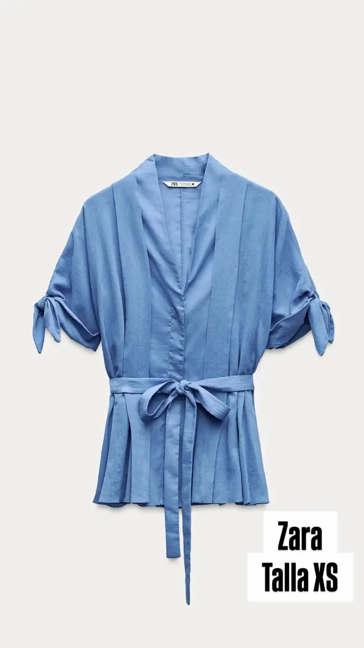 Blusa azul con lazo Zara XS