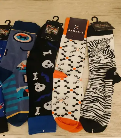 Pack de calcetines estampados coloridos para hombre - miniatura 2