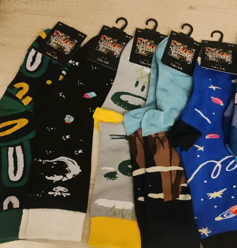 Pack de calcetines estampados coloridos para hombre - 3