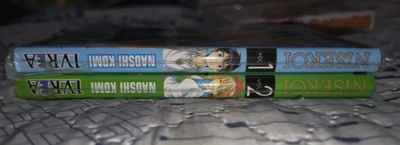 Lote Mangas Nisekoi 1 y 2 en buen estado - 2