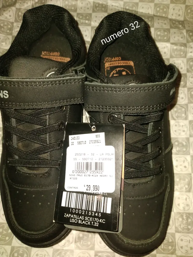 Zapatillas negras para niño Maui número 32