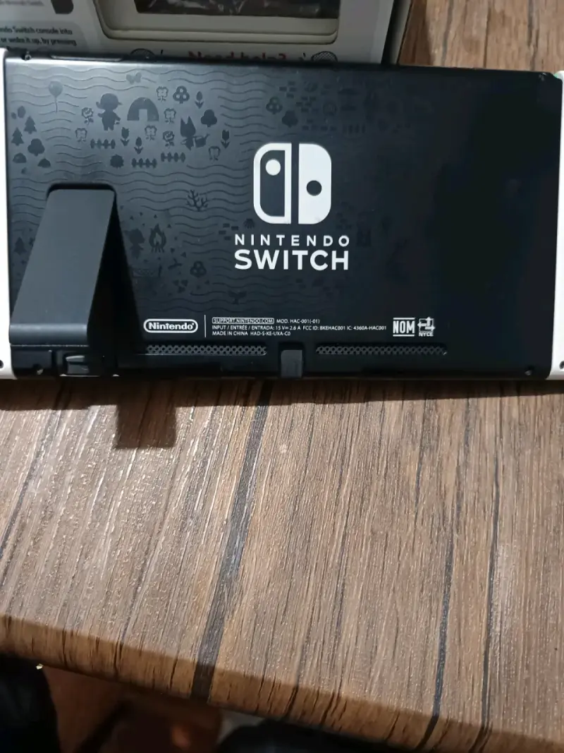 Consola Nintendo Switch animal crossing - 2