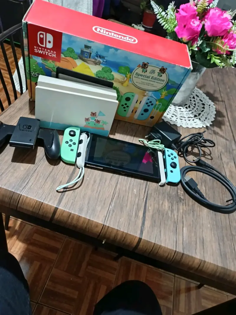 Consola Nintendo Switch animal crossing - 3