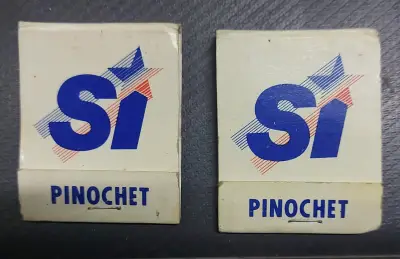 Cajas de fósforos vintage Pinochet 'Sí' - miniatura 1