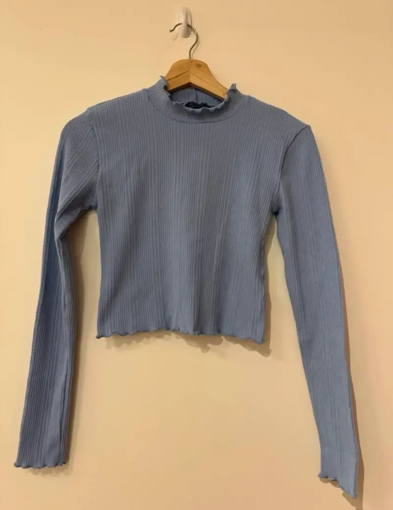 Camiseta acabado ondas ZARA - 1