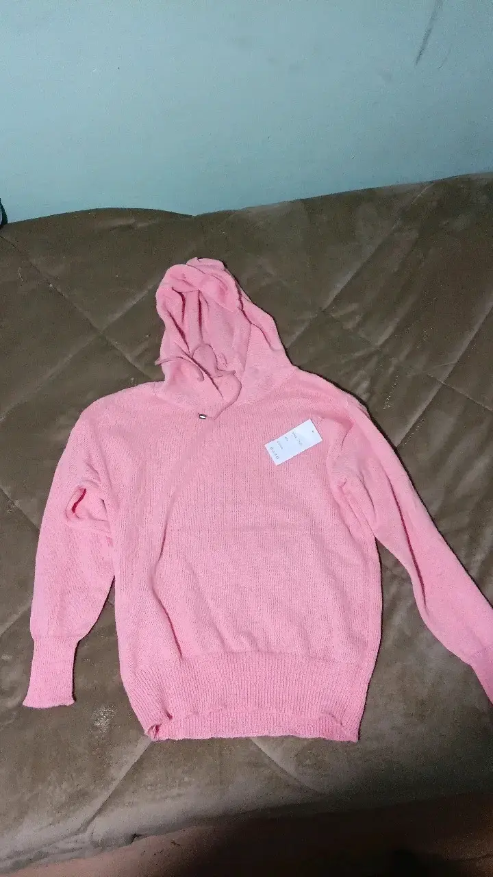 Polerón rosado con capucha para mujer - 1
