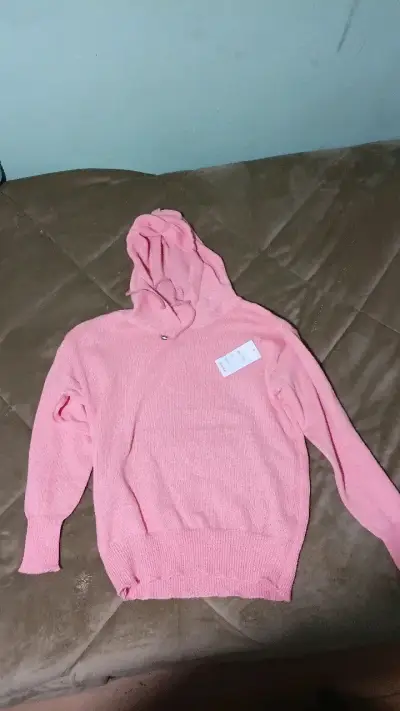 Polerón rosado con capucha para mujer - miniatura 1