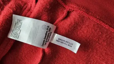 Polerón con capucha rojo Lacoste XL - miniatura 4