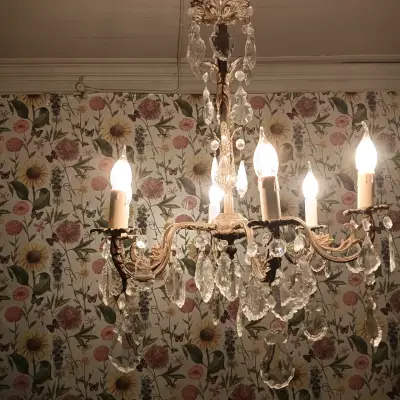 Lámpara de araña vintage con cristales decorativos - miniatura 1